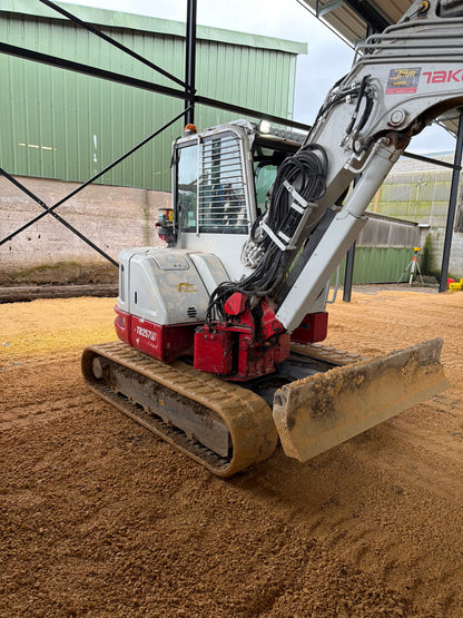 Mini-pelle Takeuchi TB257FR 2023 — occasion